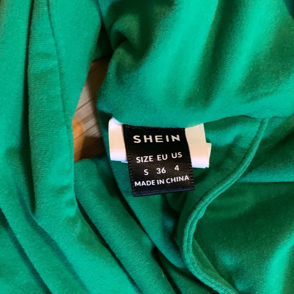 Green Halter Top - Picture 3 of 7